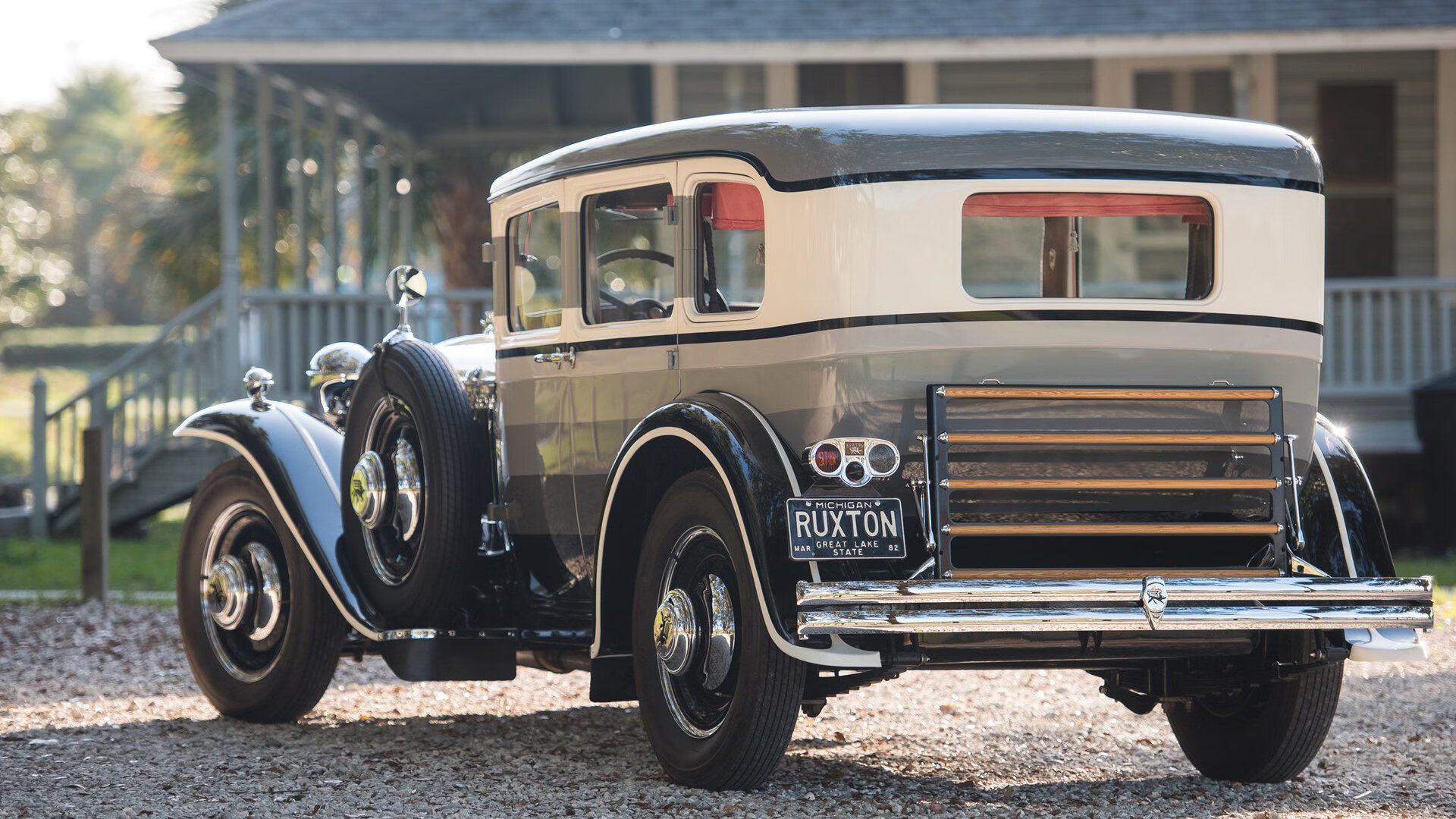 开云体育平台APP-_攀岩+互动大秀：运动与表演的完美融合_，攀岩运动有哪五大功能