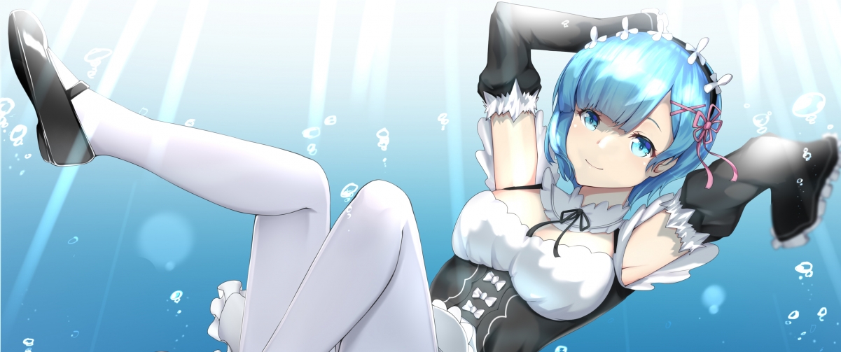 _天空漂浮、地面滑行:创新运动玩法_,天空中漂浮的城市