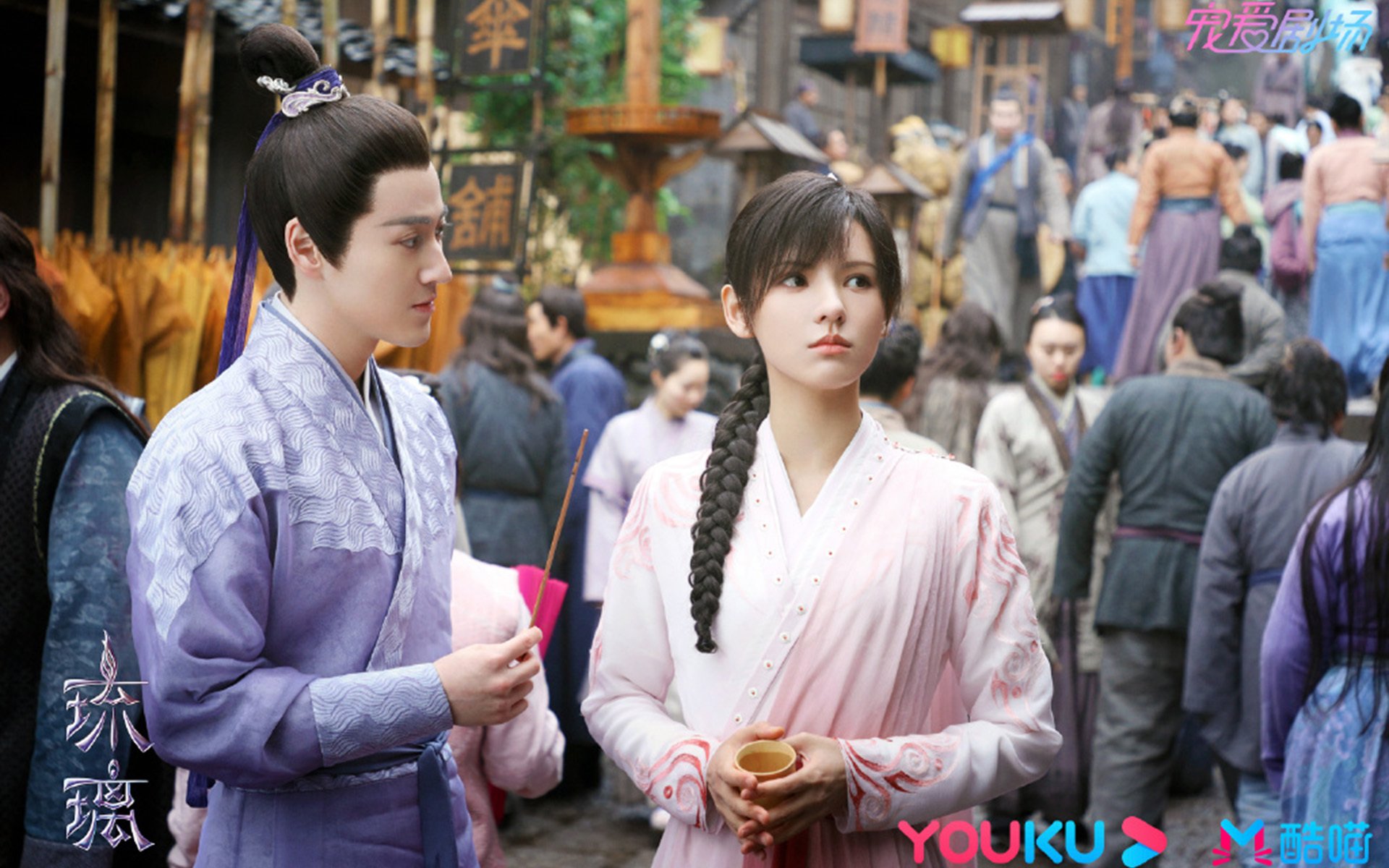 《青少年电竞竞技：成长的烦恼与未来的希望》，电竞青少年的逐梦路